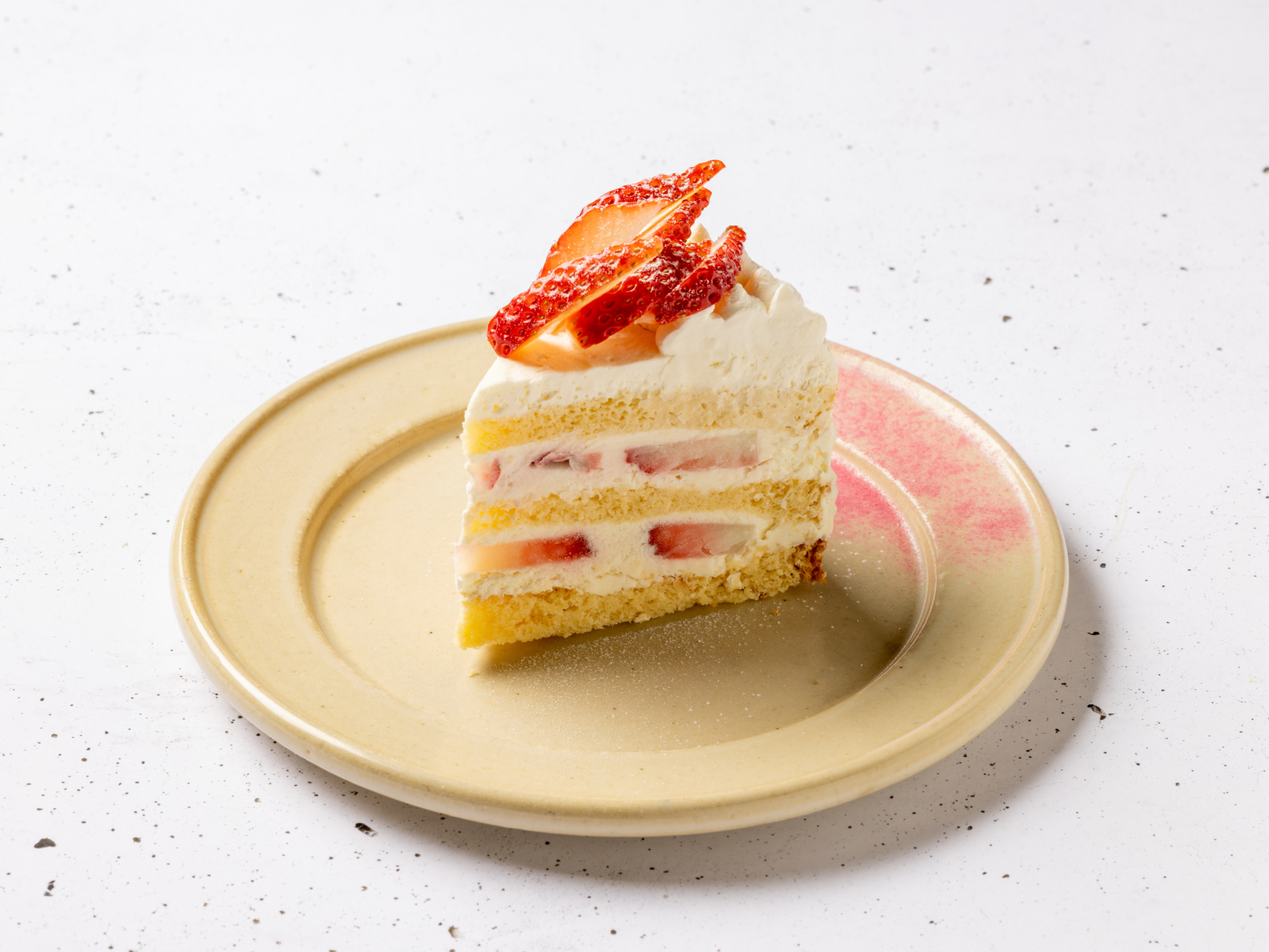 （馬場シェフ）苺と発酵クリームのショートケーキ
